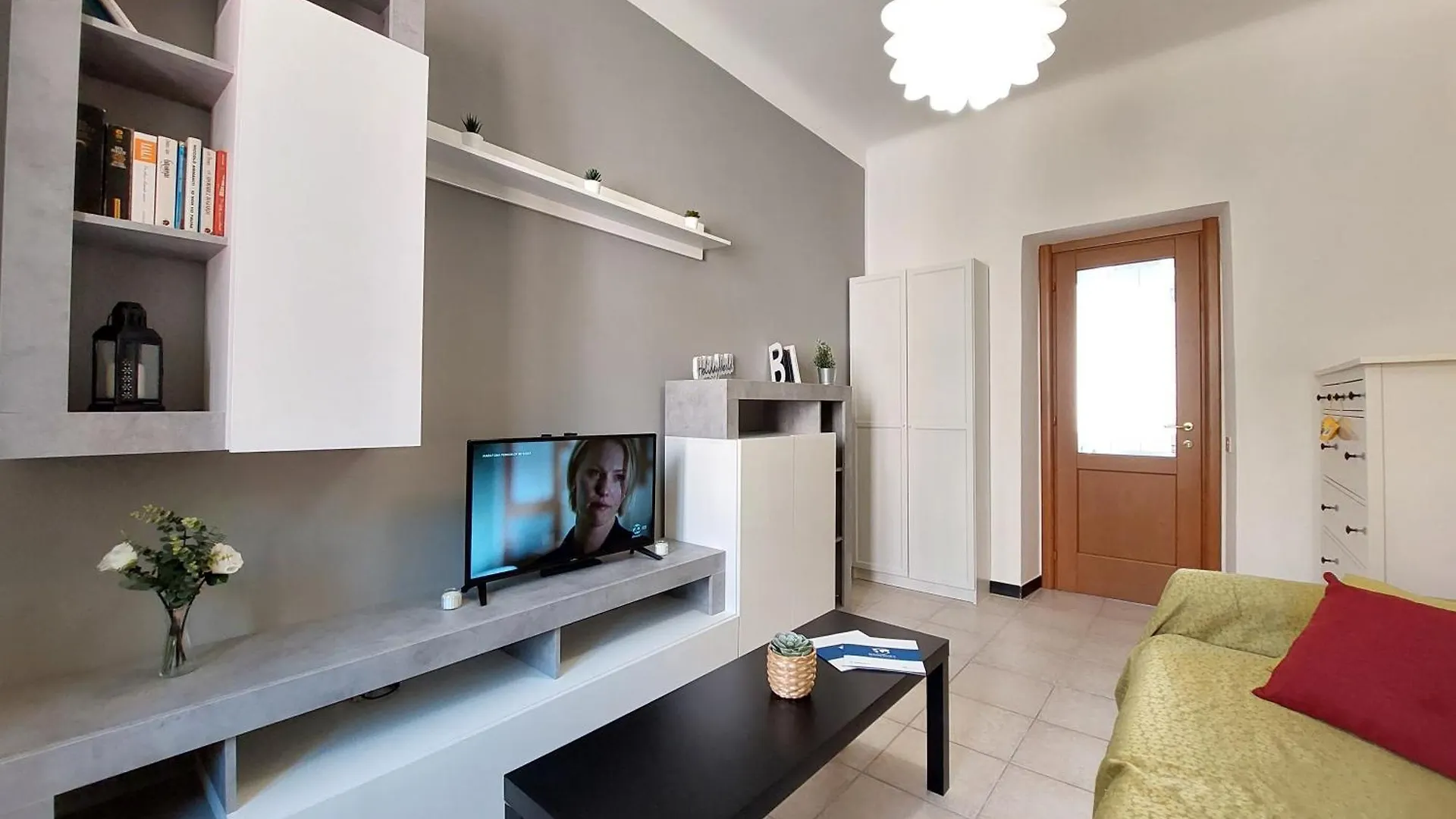 Dany House By Holiday World Genoa 0*,  Italy