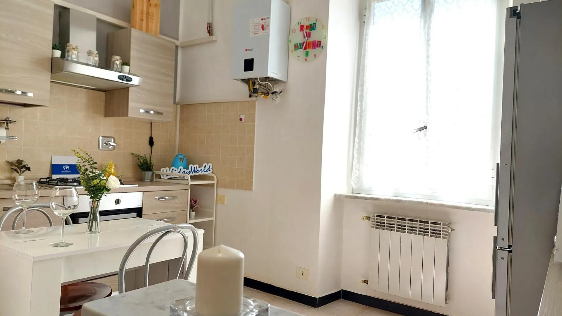 Dany House By Holiday World Genoa Apartment